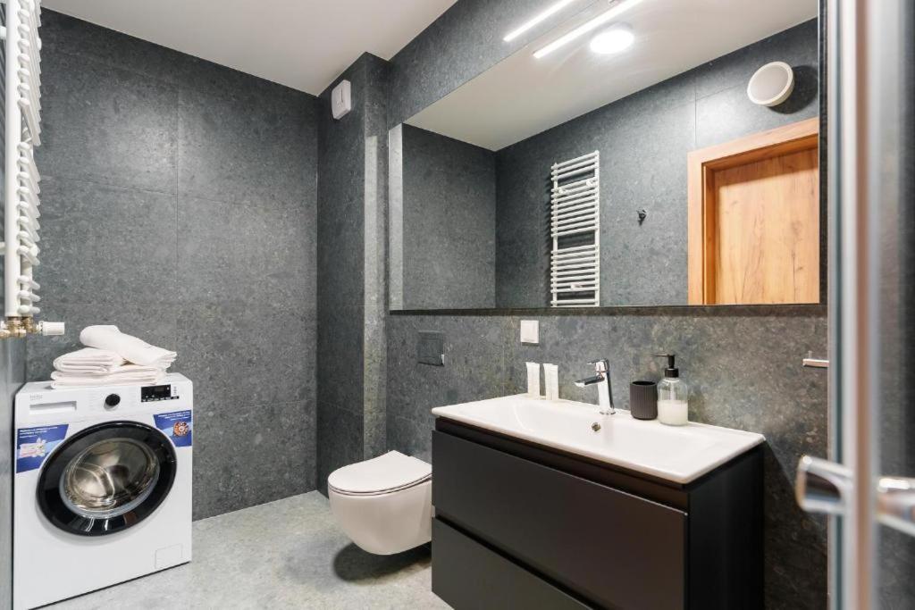 Akces Apartamenty Kasprowicza 20C- Basen, Sauny, Jacuzzi, Silownia W Cenie - Schwimmbad, Saunen, Jacuzzi, Fitnessstudio Im Preis Kołobrzeg Εξωτερικό φωτογραφία